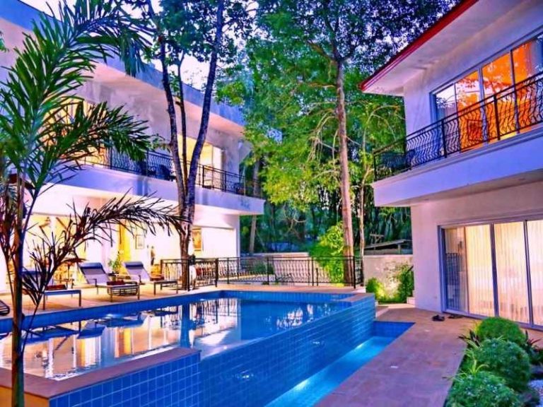 Ultimate Privacy 6 Bedroom Villa with Pool